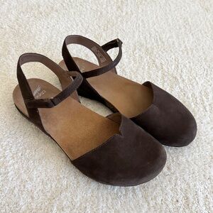 Dansko Womens Nubuck Suede Rowan Mary Jane